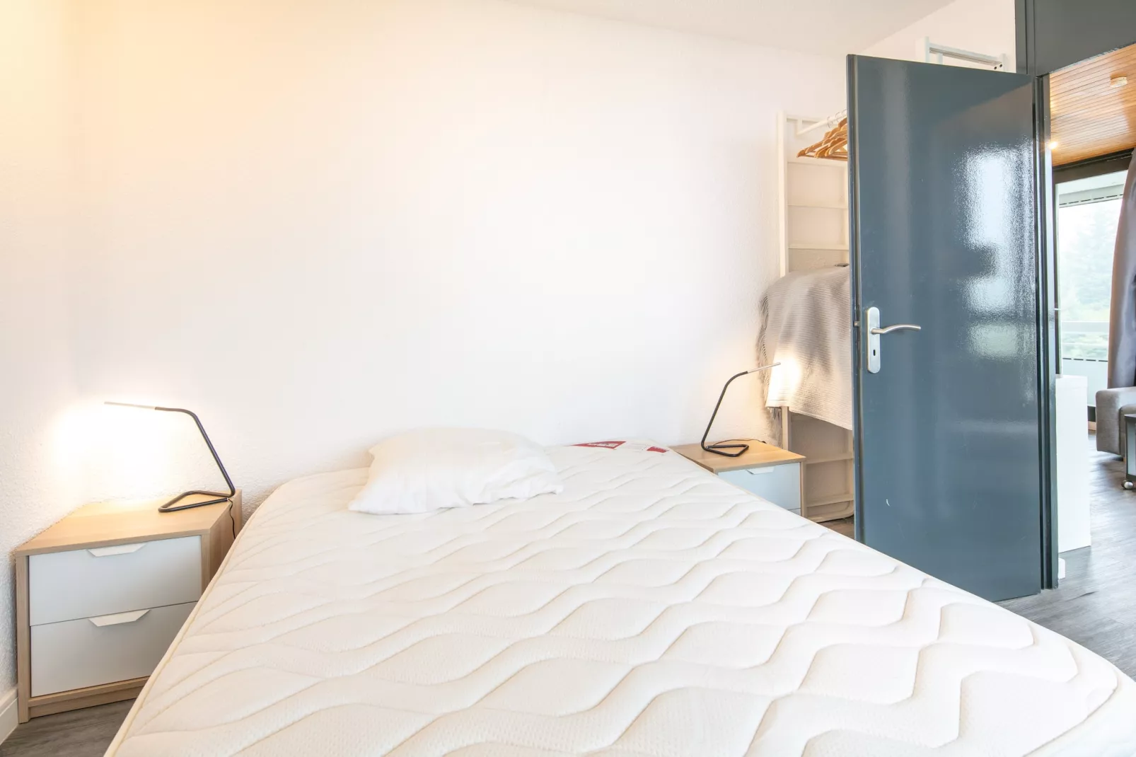 Lauzière  N°30 - 2P6-Bedroom