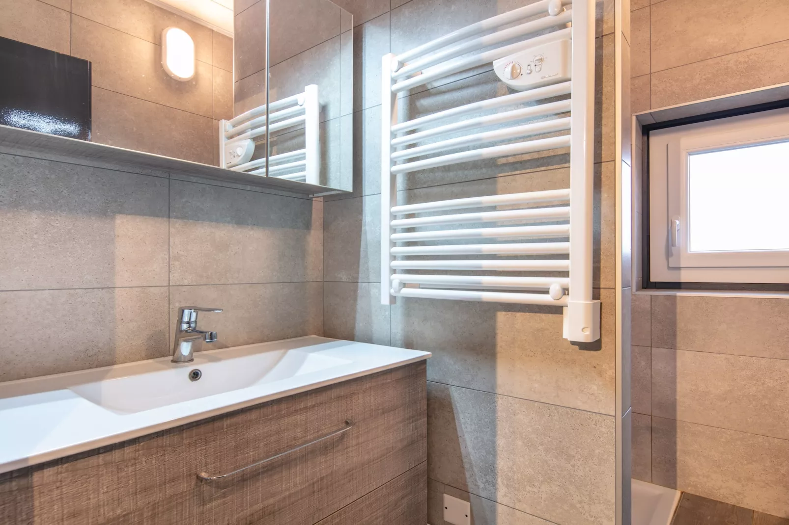Lauzière  N°30 - 2P6-Bathroom