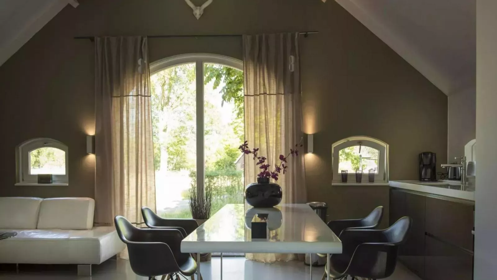 Design Lodge Twente-Living room