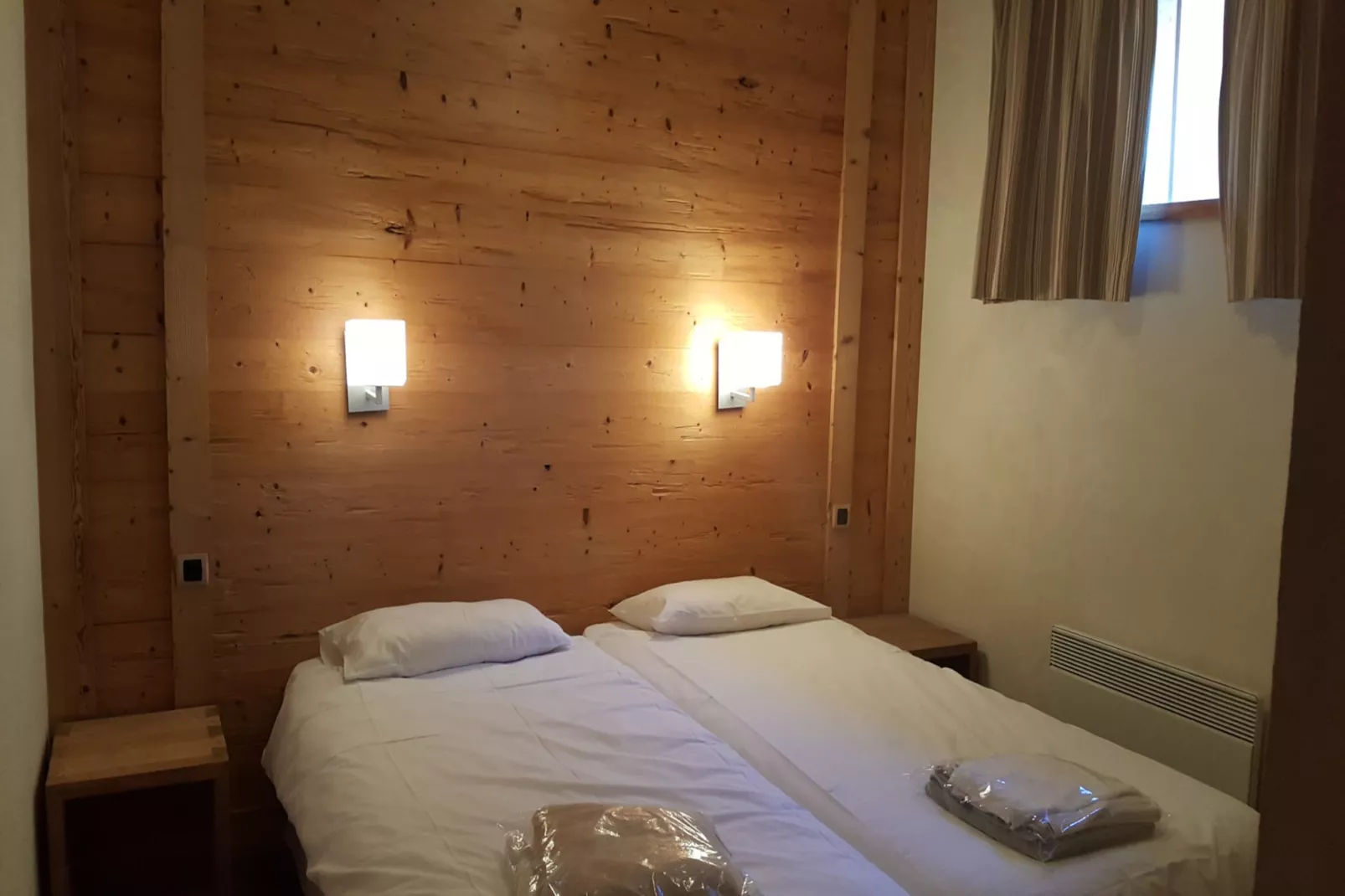 Cortina N°11 - 4P8-Bedroom