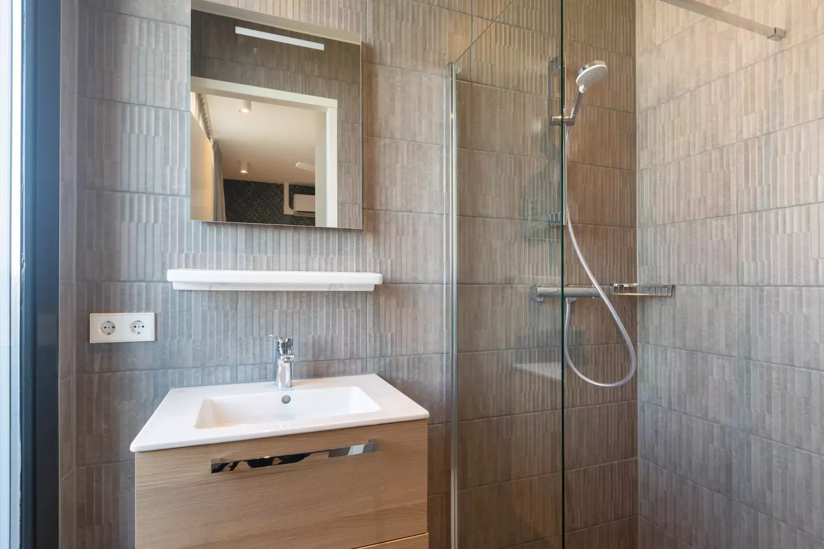 Maurits 7-Bathroom