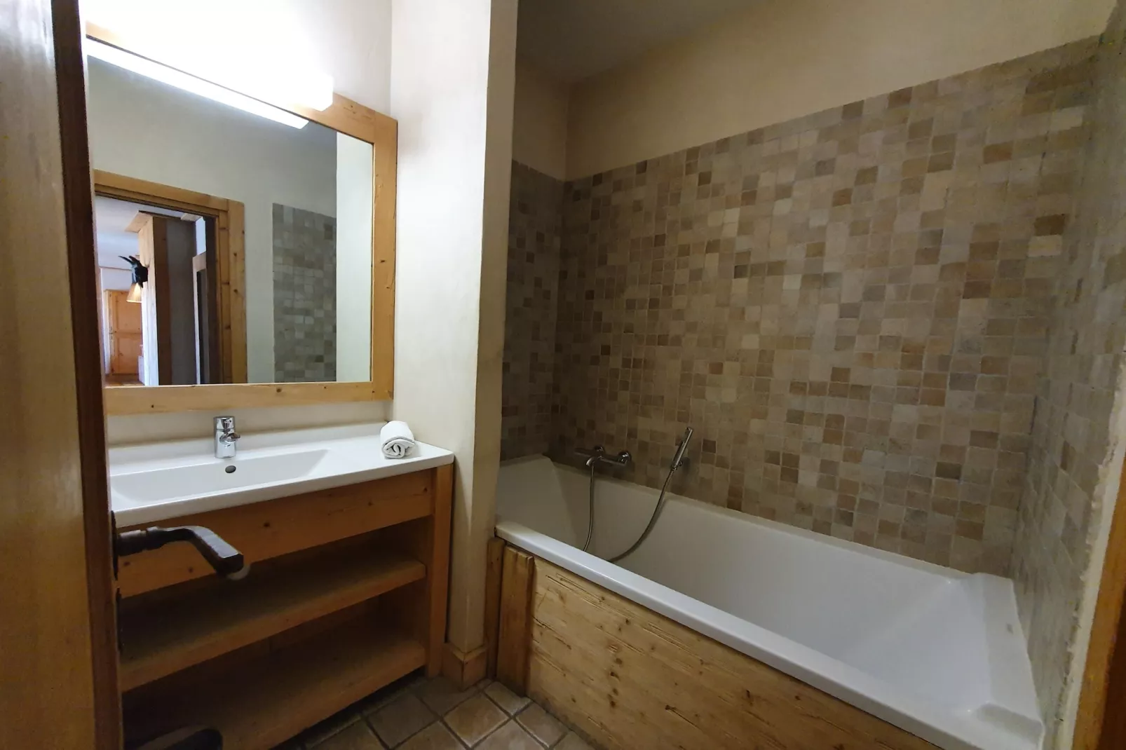 Cortina N°12 - 5P8-Bathroom