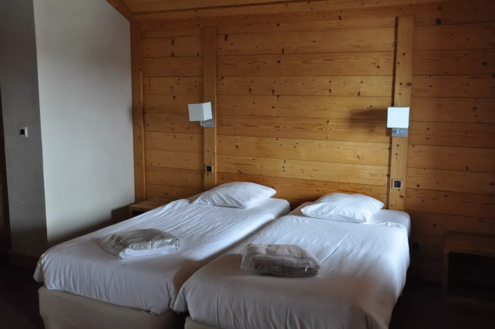 Cortina N°51 - 5P10-Bedroom