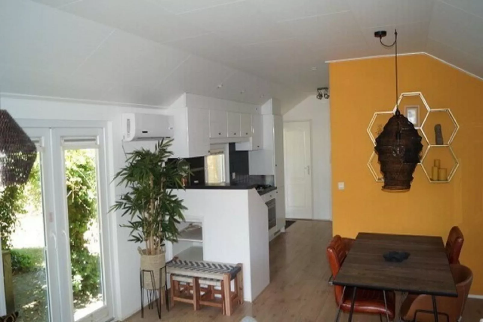 Bospark Markelo 6-Dining room
