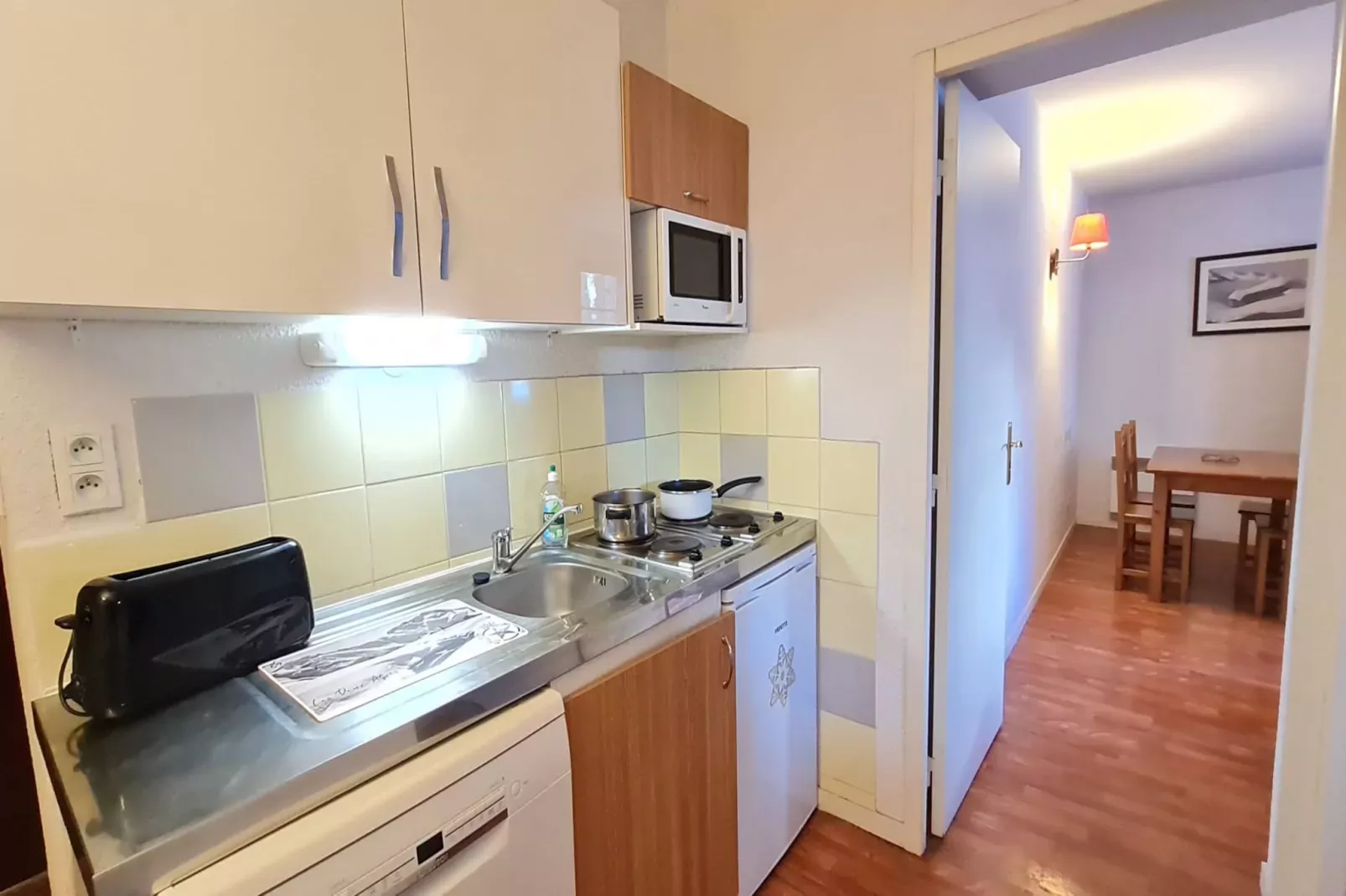 Edelweiss N°2 - 2P4-Kitchen