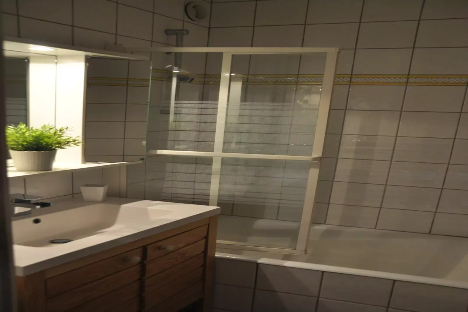 Eperon 2 N°E4 - ST4-Badezimmer