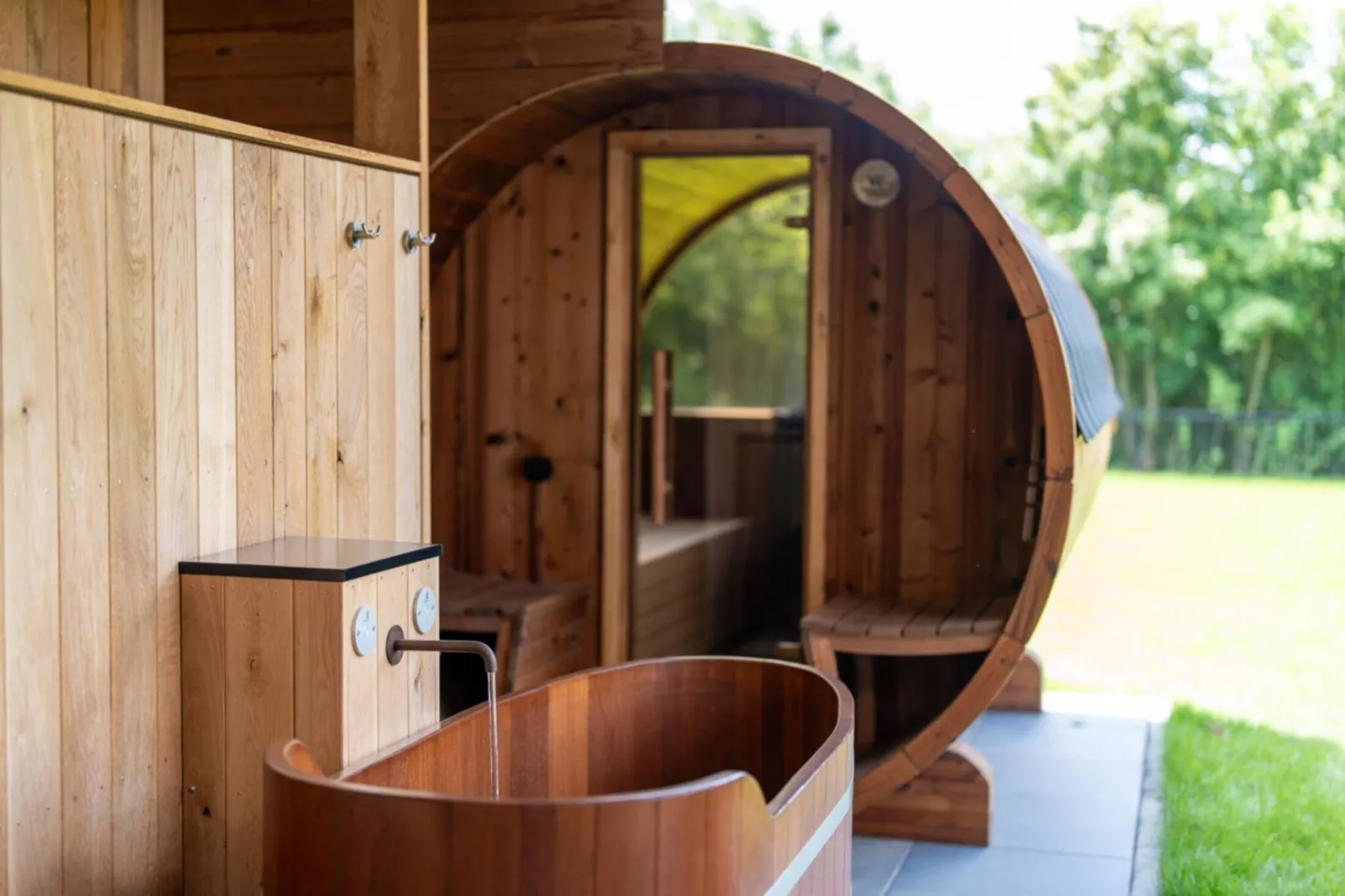 Luxe 4p-Facilities