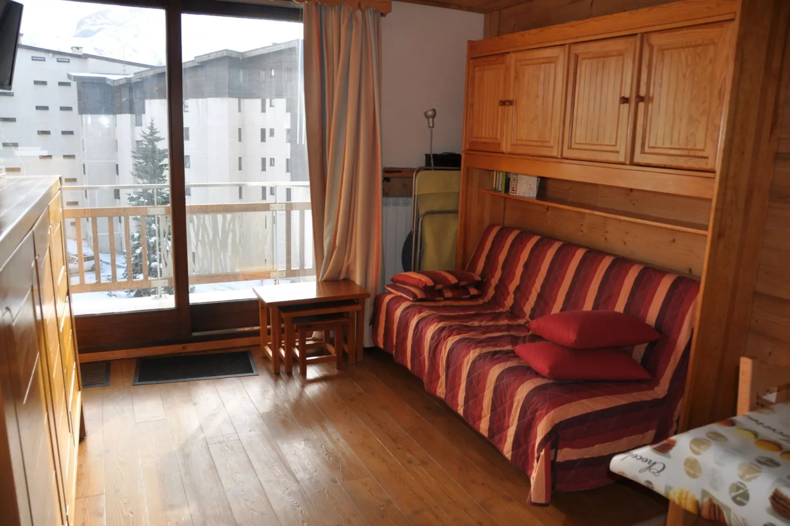 Lauvitel N°F4 - ST4-Living room