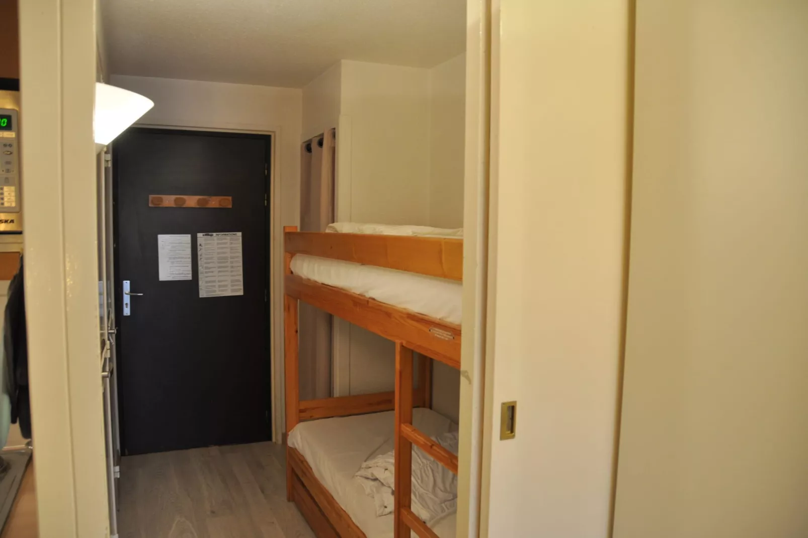 Meije 7 N°B1 - ST4-Living room