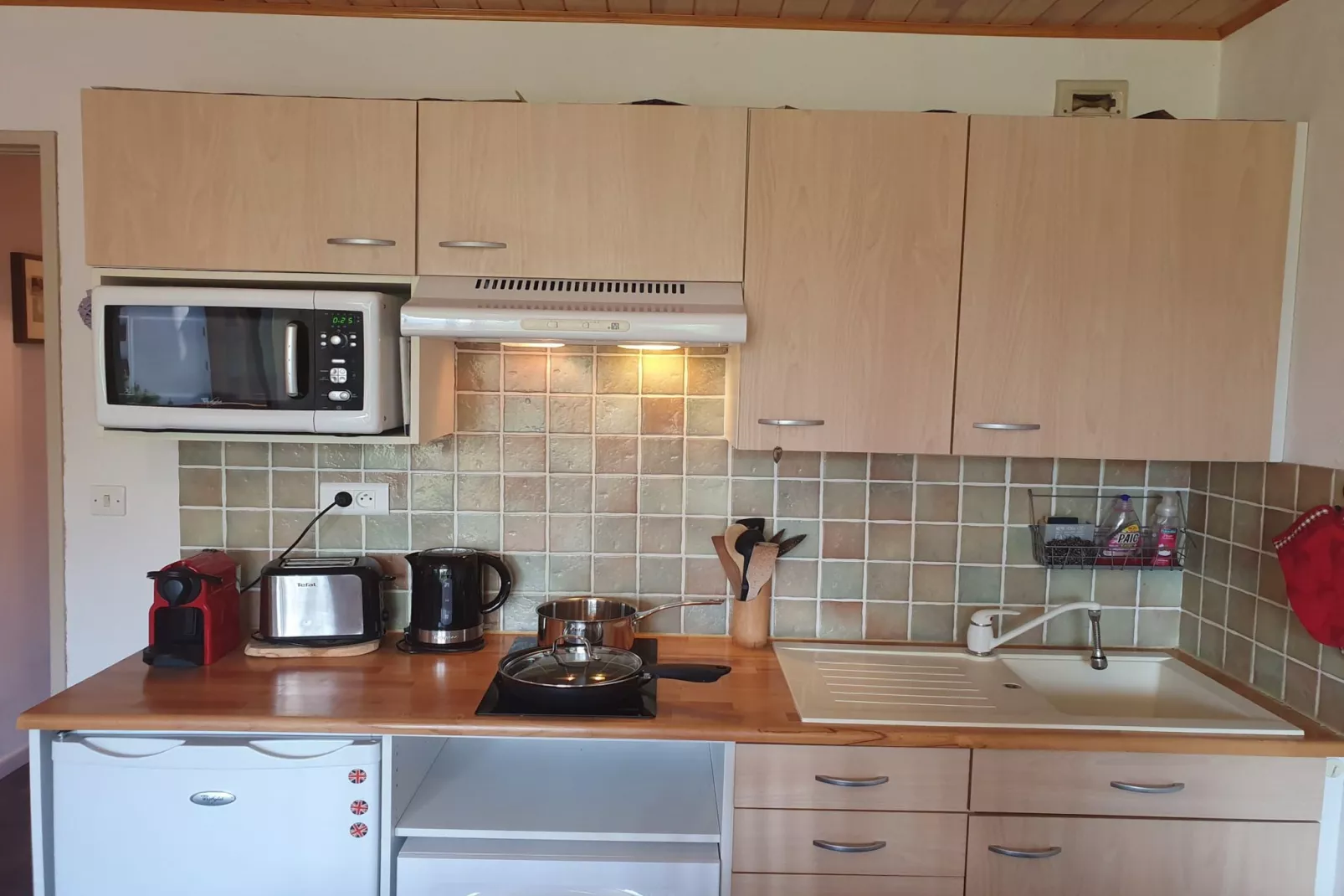 Meijotel A N°45 - ST6-Kitchen