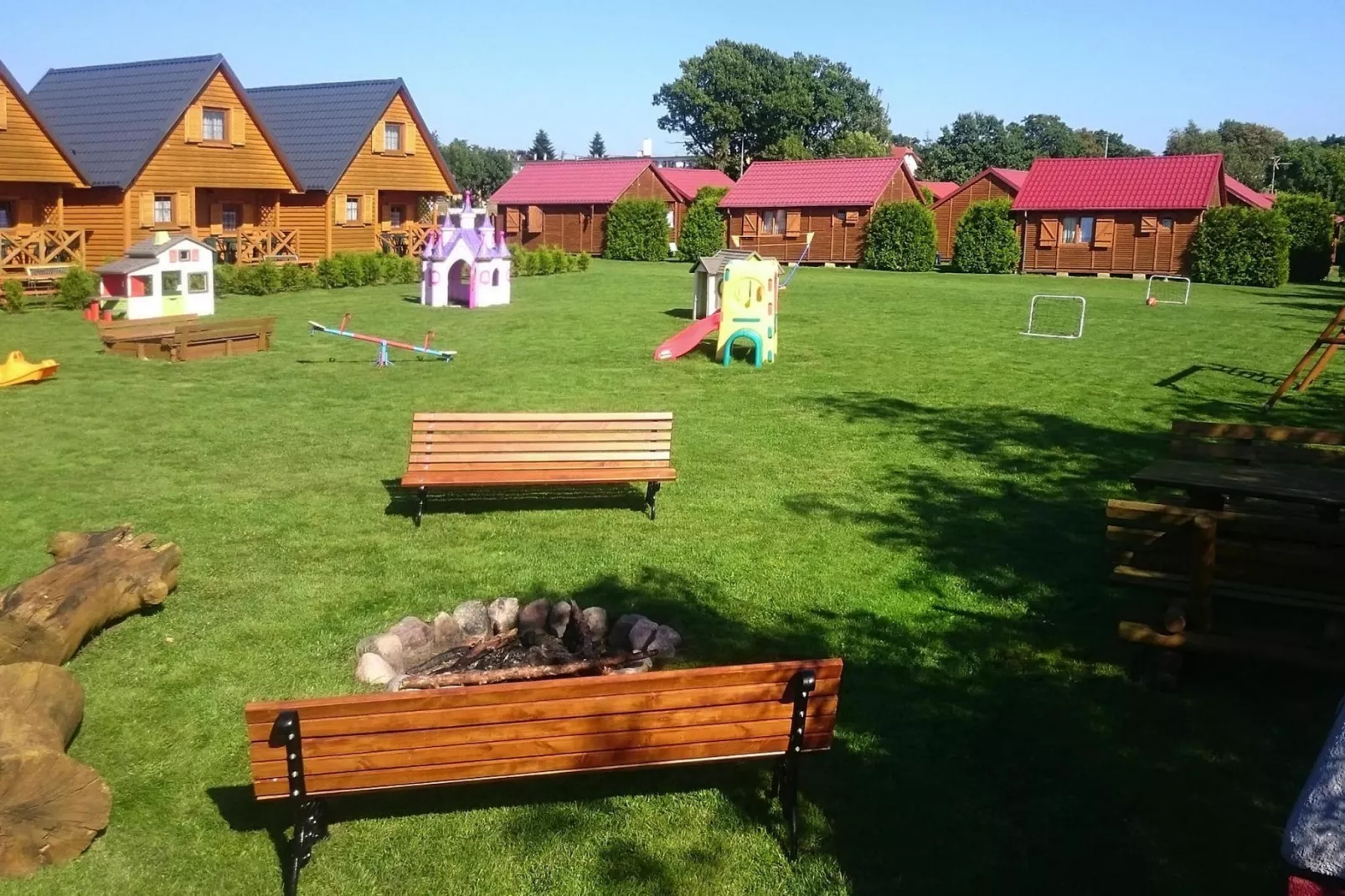Domki parterowe Jarosławiec-Installations du parc