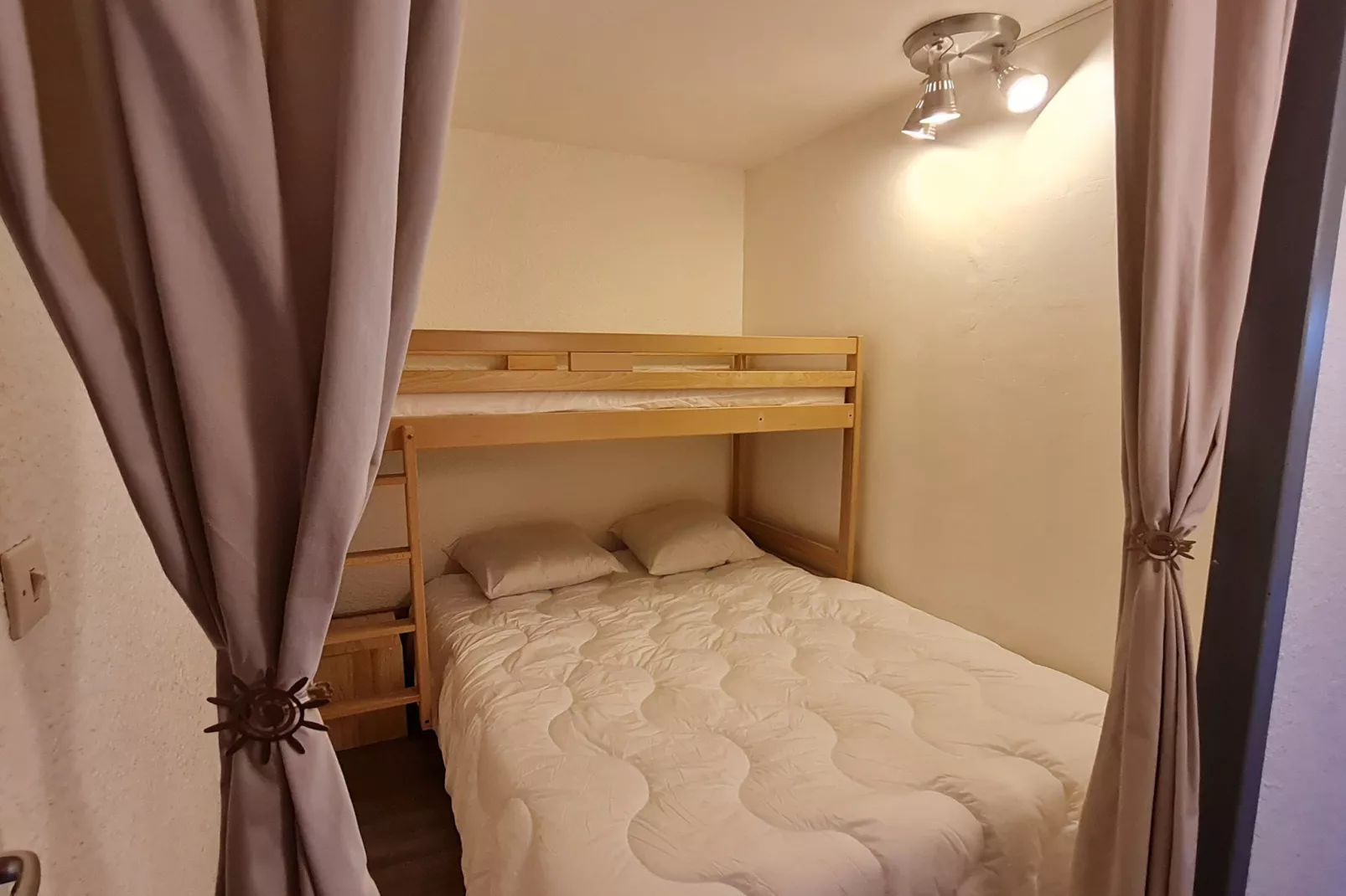 Meijotel B N°208 - ST4-Chambre