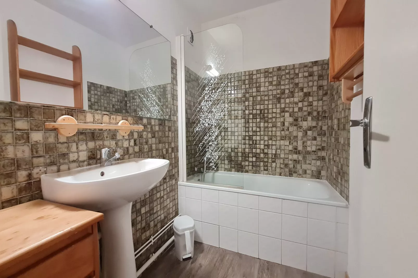 Meijotel B N°410 - 4P8-Bathroom