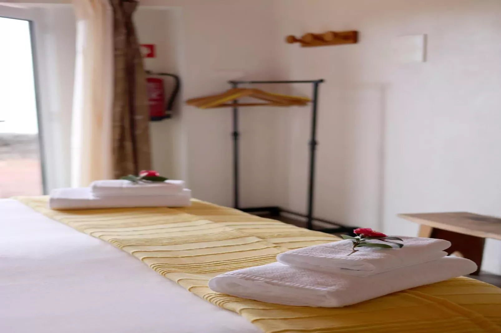 Small semi-detached holiday home in Santo Amaro-Bedroom