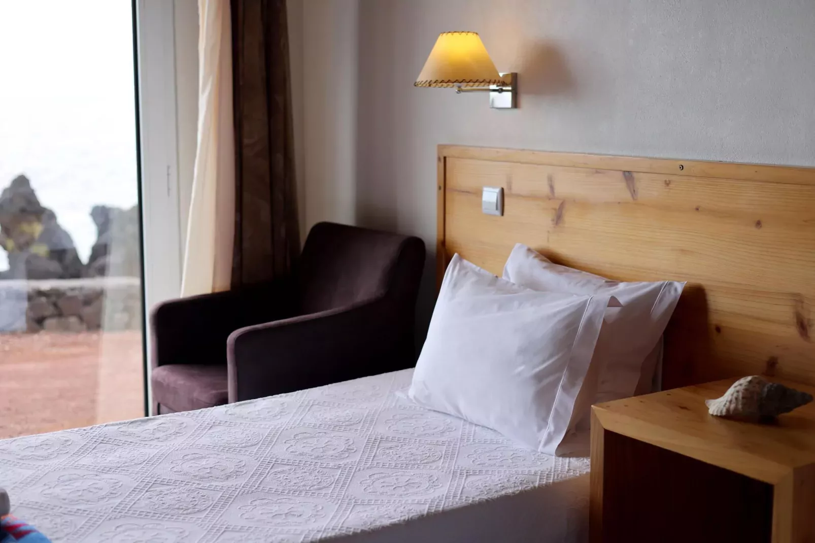 Small semi-detached holiday home in Santo Amaro-Bedroom