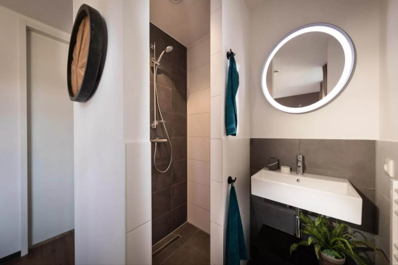 Luxe 8p-Bathroom