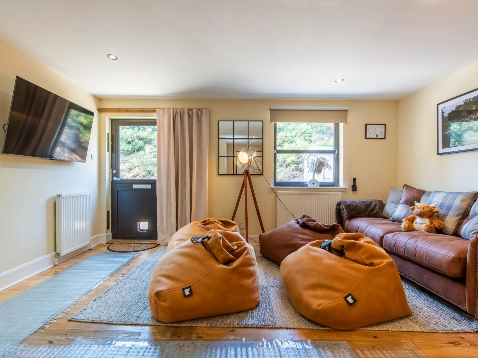 Drover's Lodge-Inside