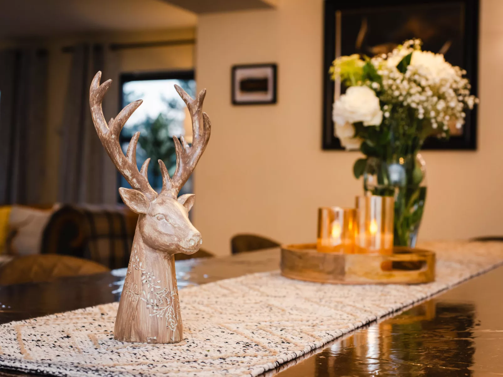 Drover's Lodge-Inside