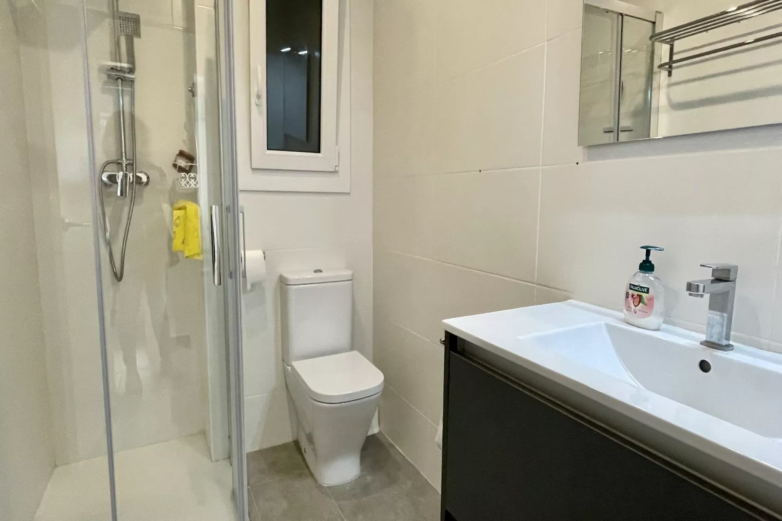 RIELLS DE MAR A1-Bathroom