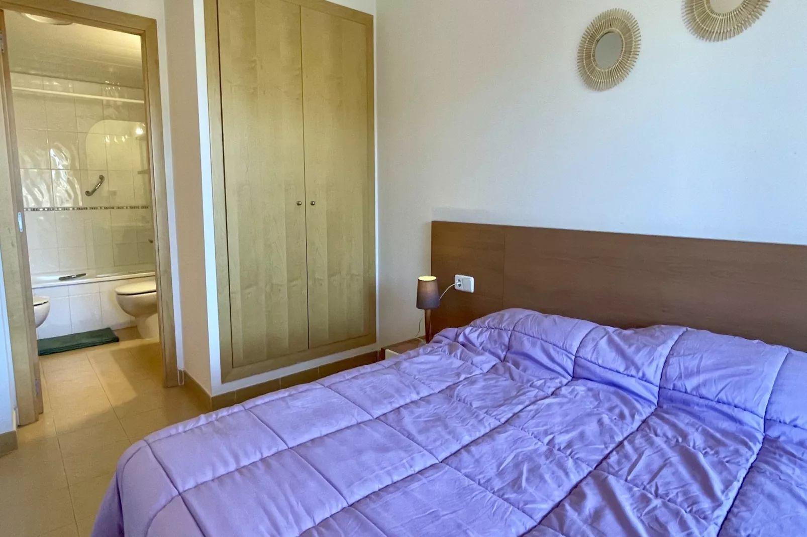 RIELLS BLAU C302-Bedroom