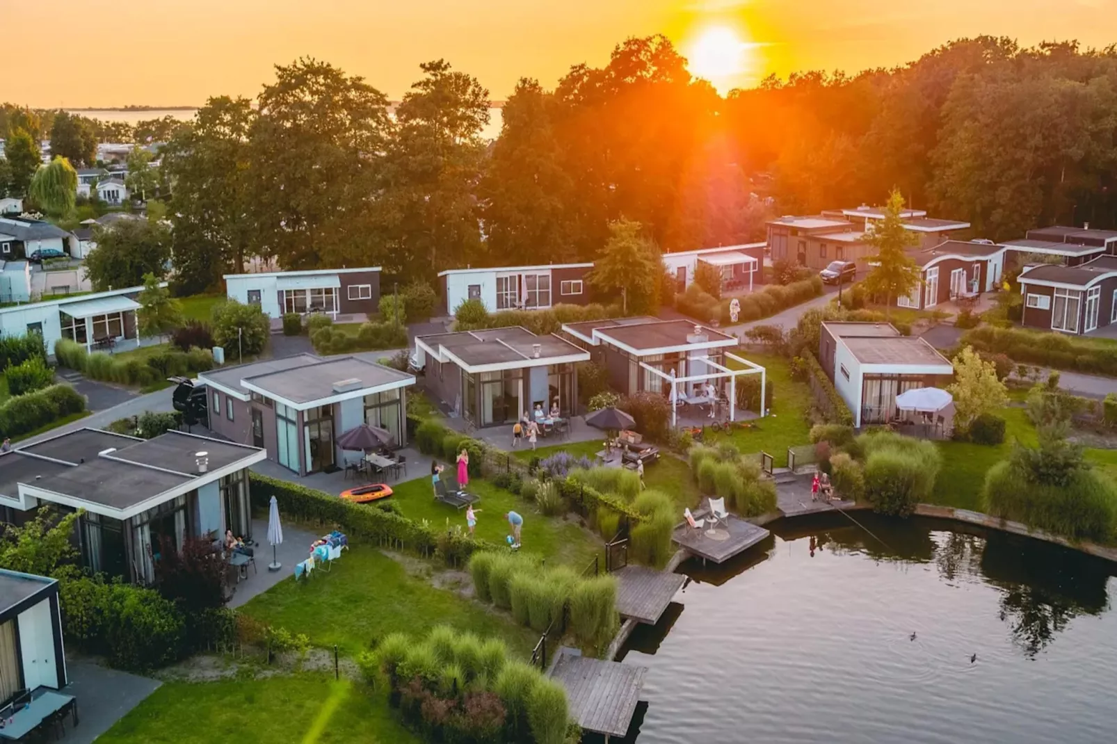 Resort Veluwemeer 1-Areas summer 1km