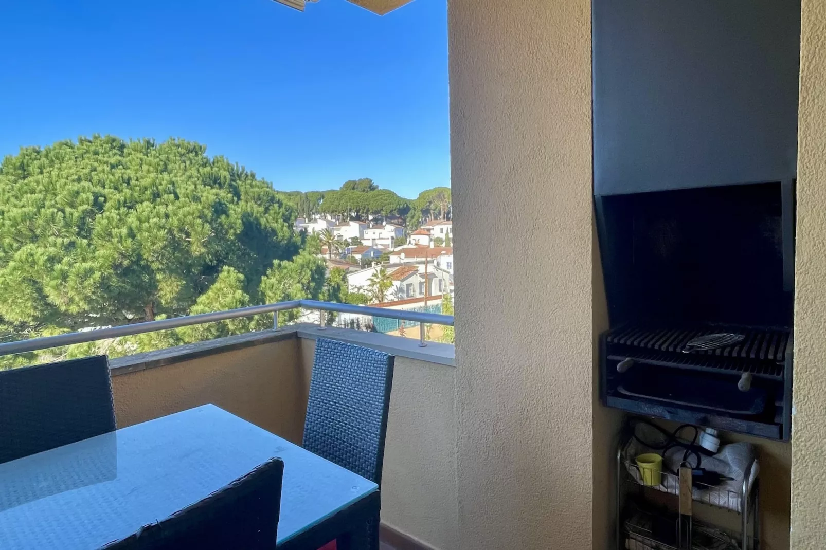 RIELLS BLAU C302-Terrace