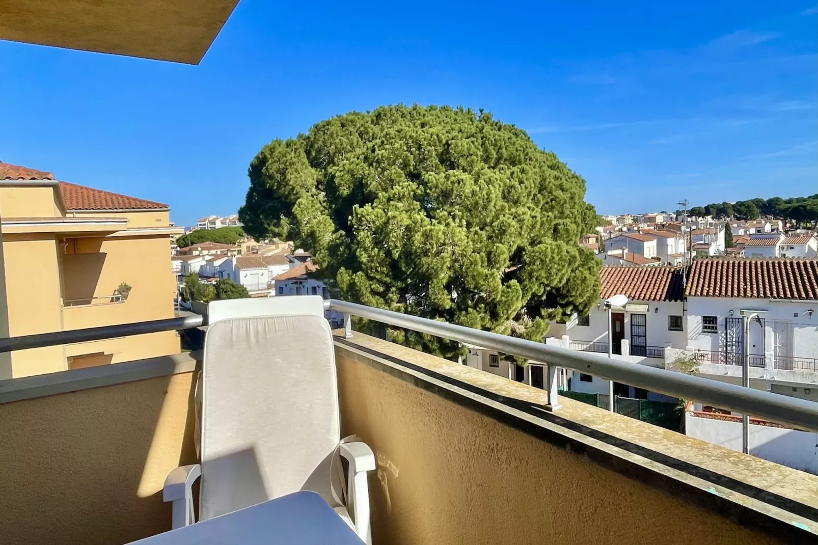 RIELLS BLAU C302-Terrace