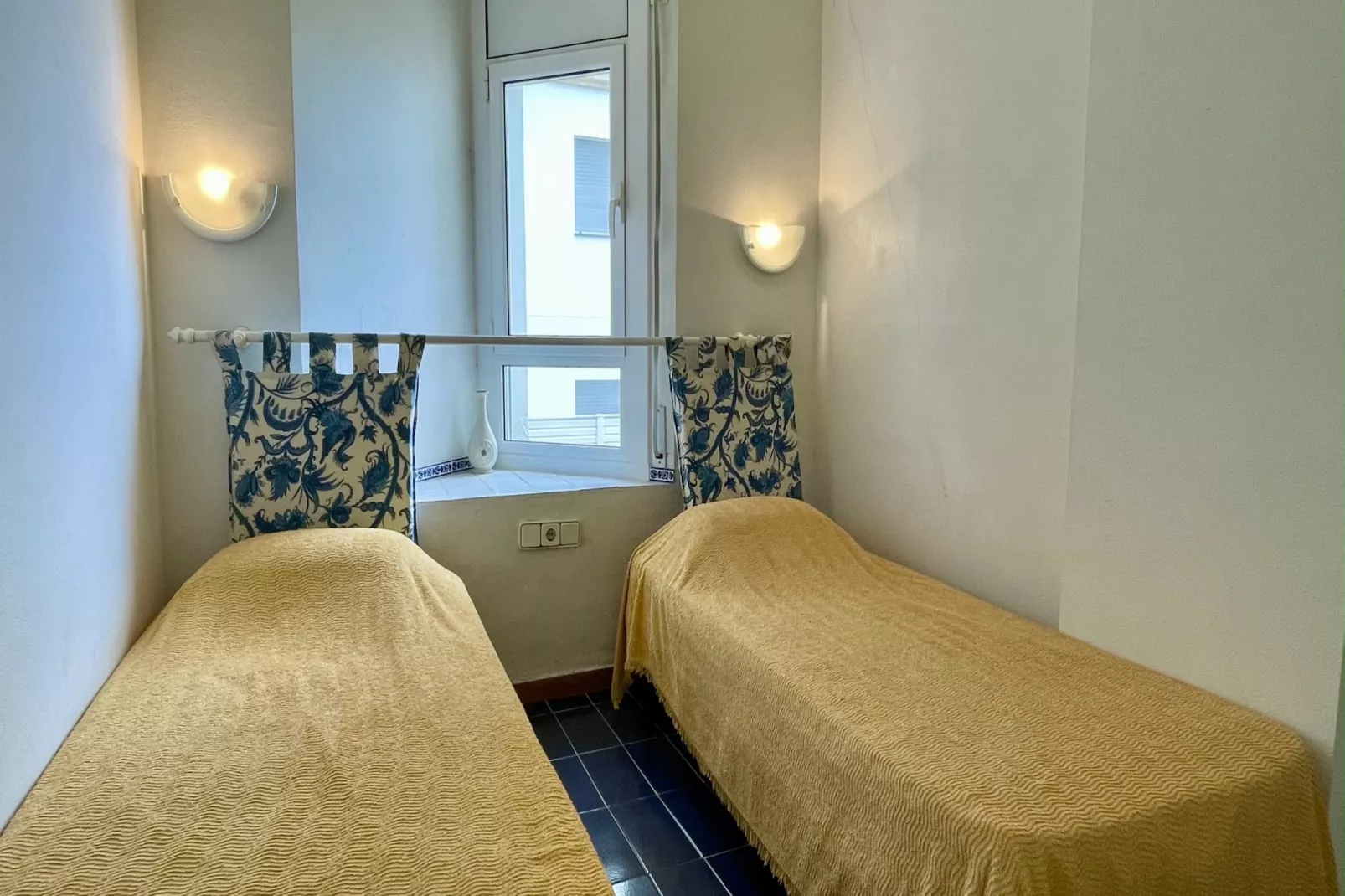 PASSEIG DEL MAR 03-Schlafzimmer