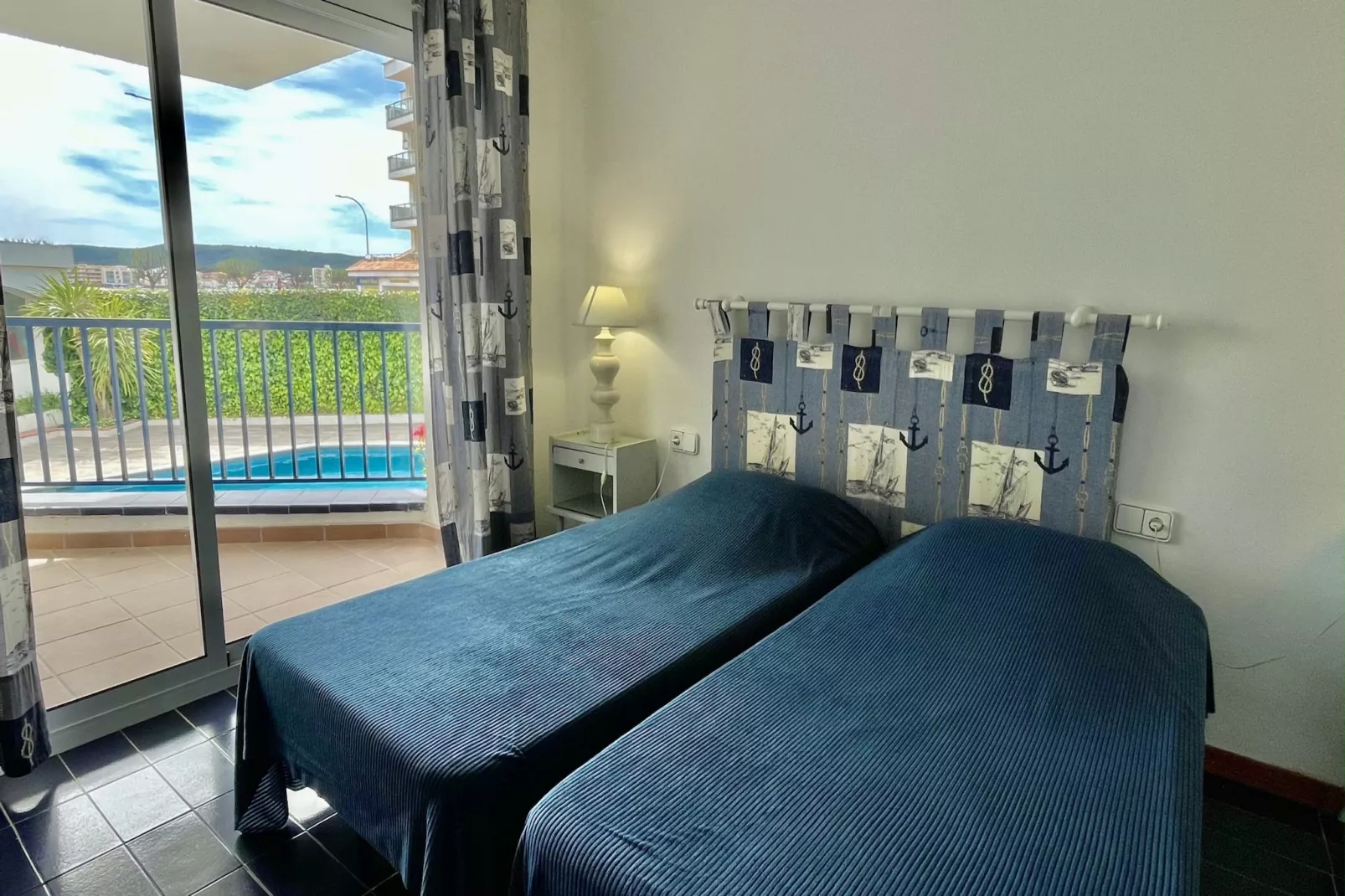 PASSEIG DEL MAR 03-Schlafzimmer
