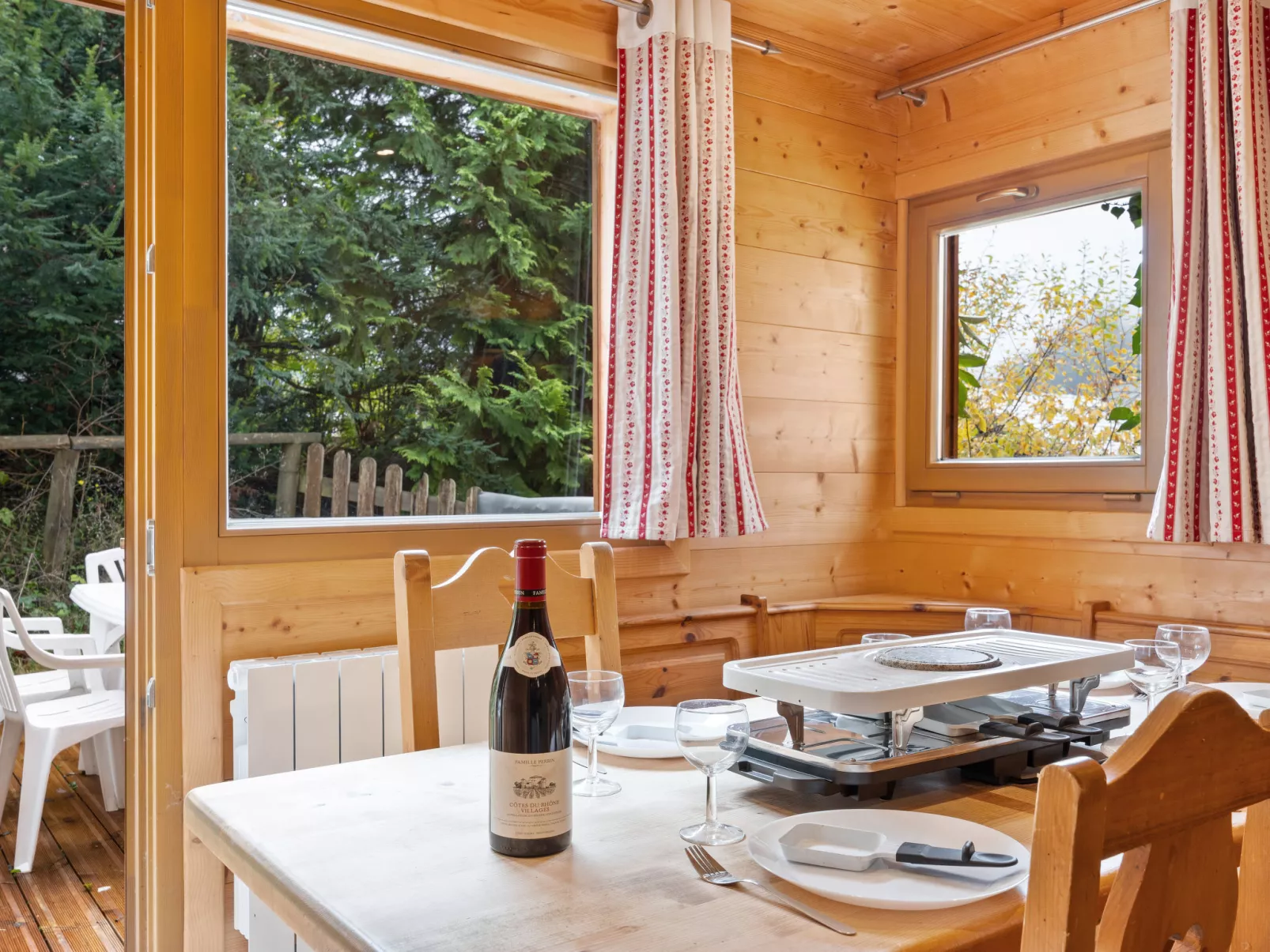 Le Petit Savoyard-Inside