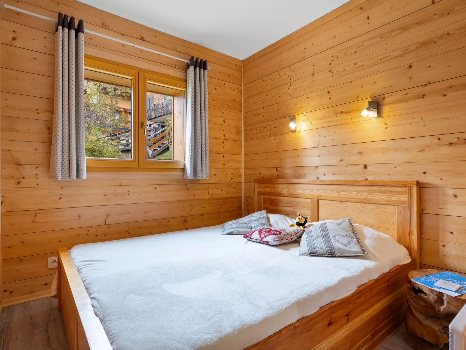 Le Petit Savoyard-Inside