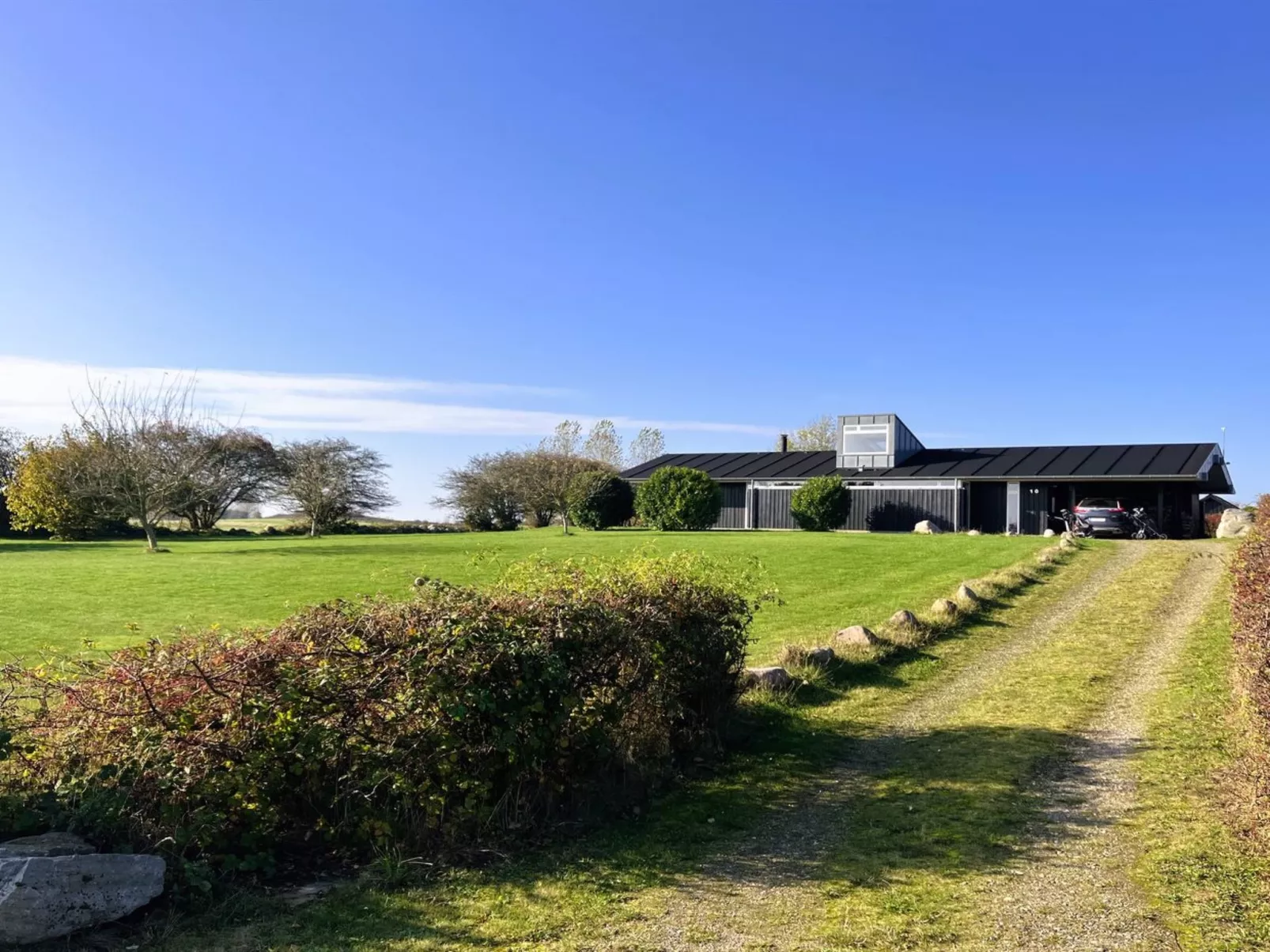 "Erlinda" - 600m from the sea-Outside