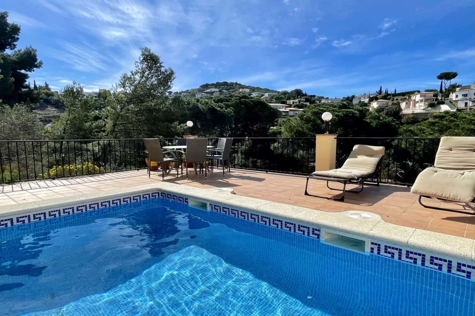CALA MORETA 44-Pool