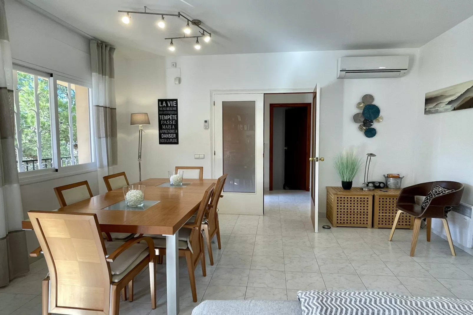 CALA MORETA 44-Dining room