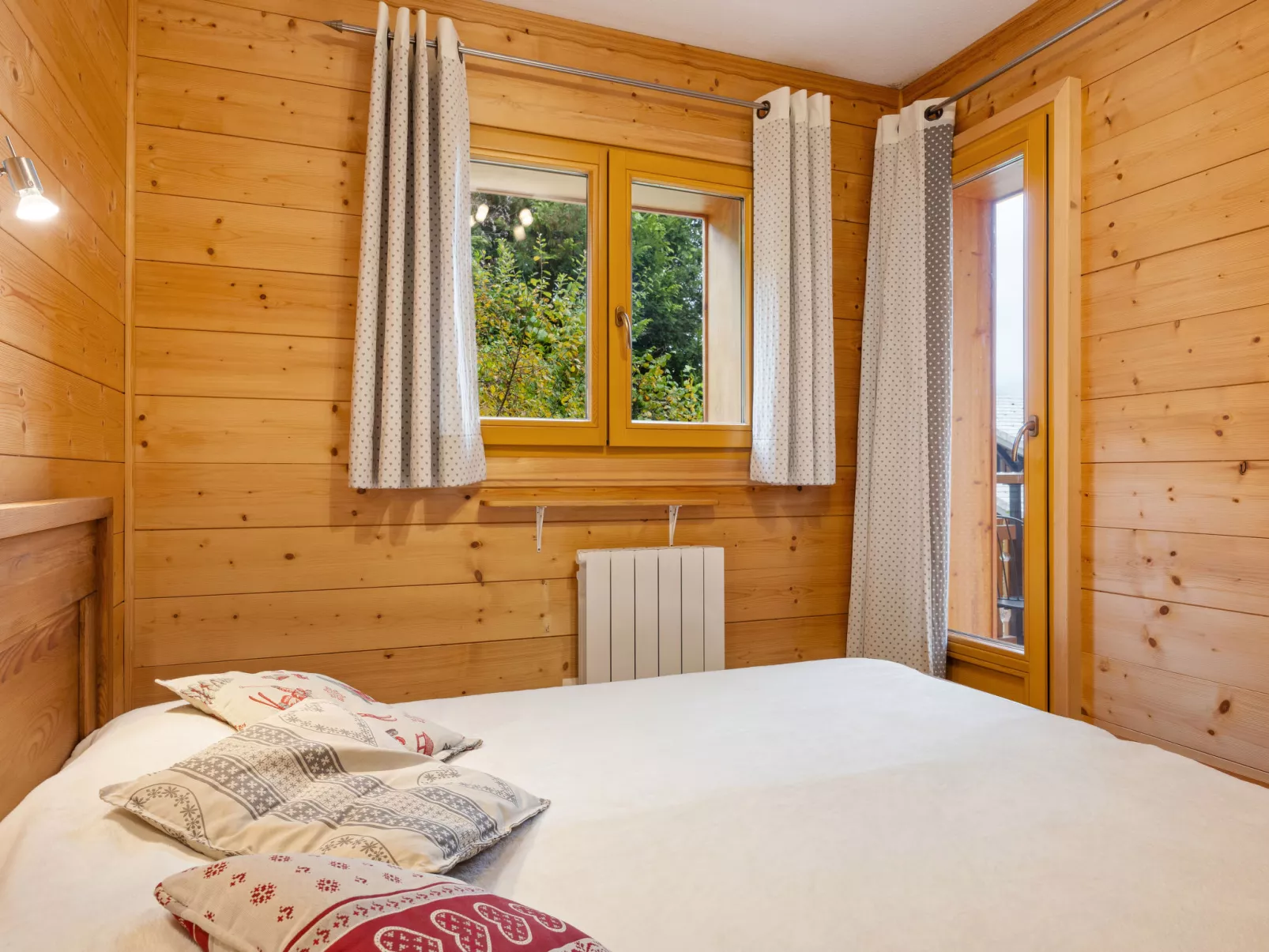 Le Petit Savoyard-Inside