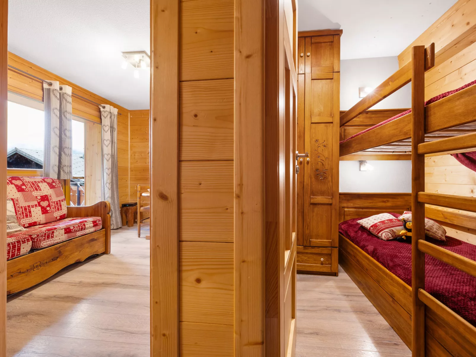 Le Petit Savoyard-Inside