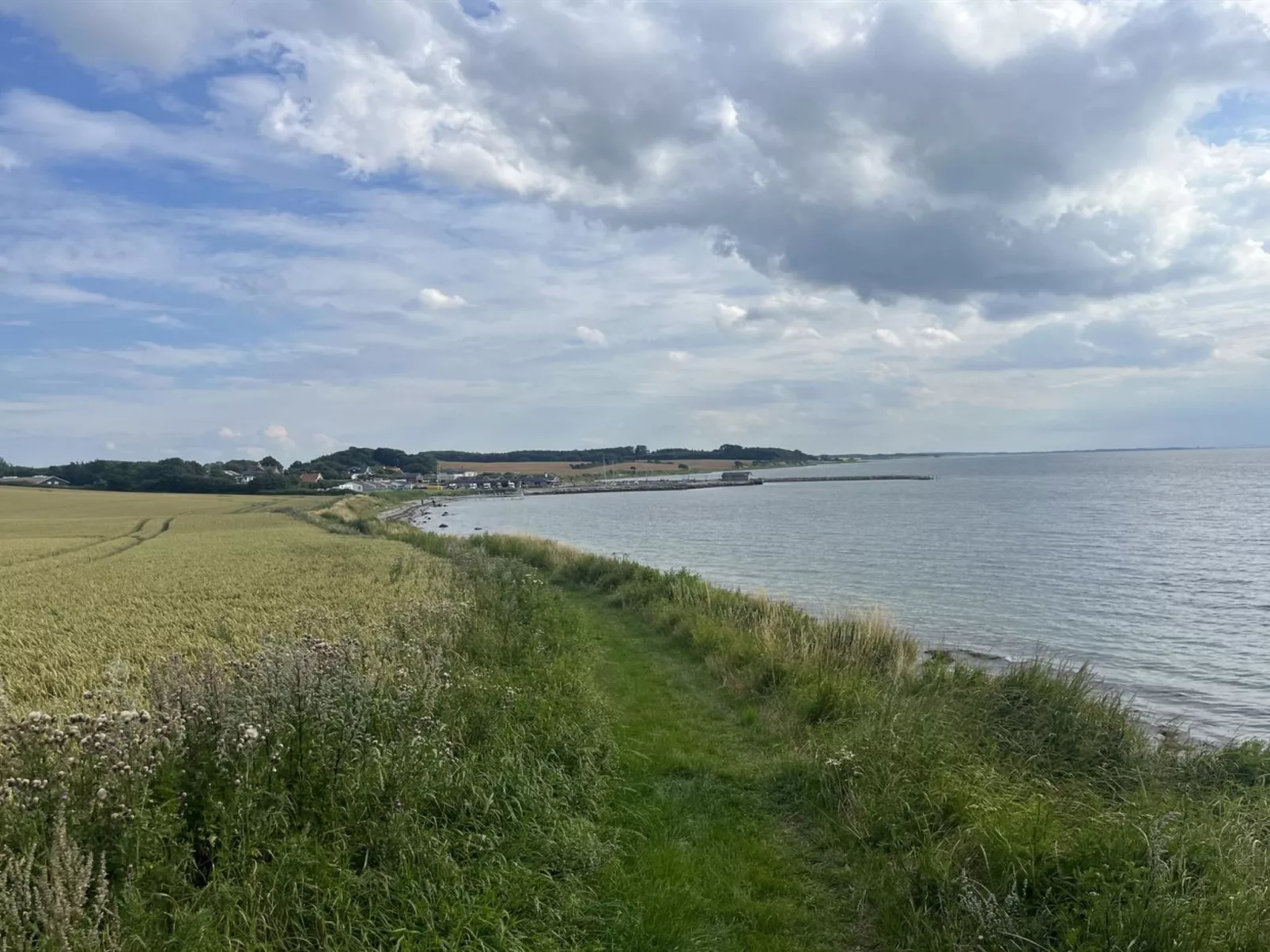 "Mari" - 150m from the sea-Draußen