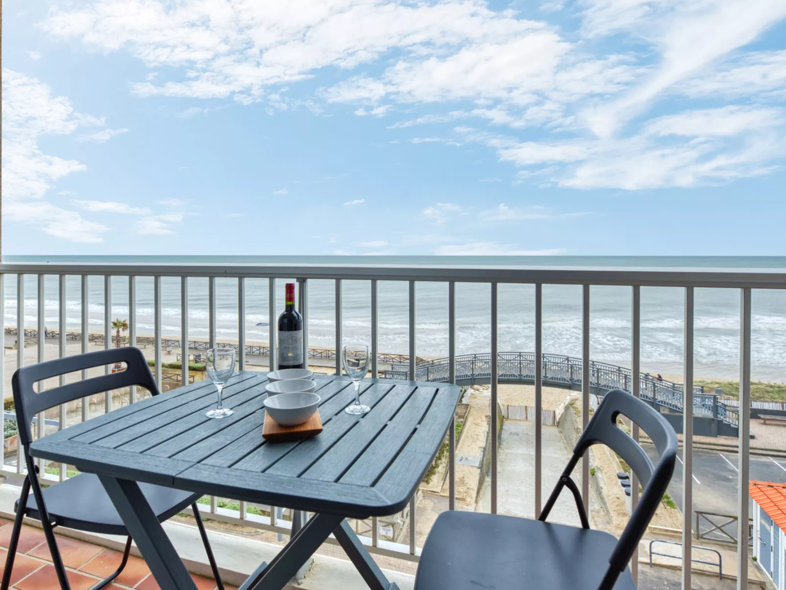 Les Sables d'Argent-Outside