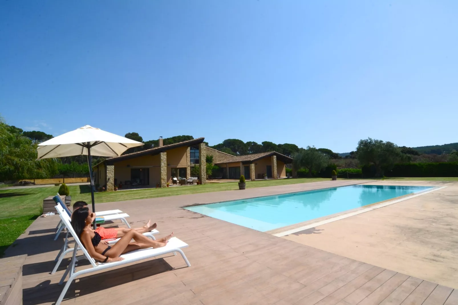 VILLA BRUGUERES BEGUR-Pool