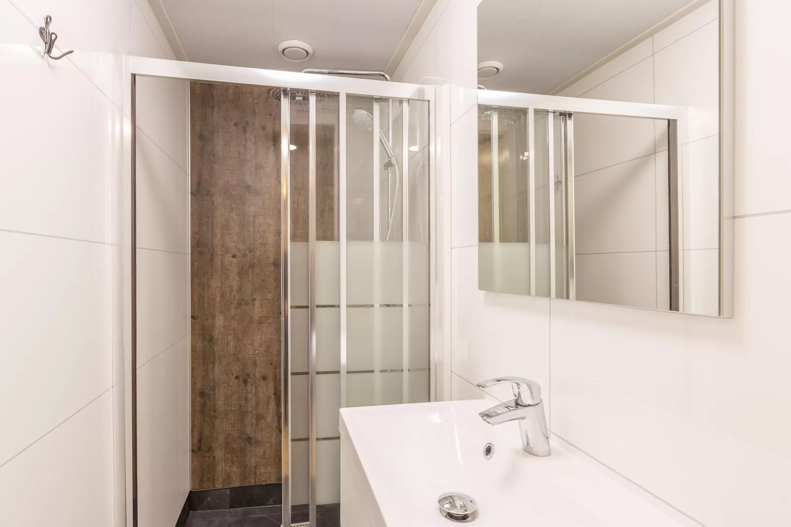 Residence de Eese 31-Bathroom