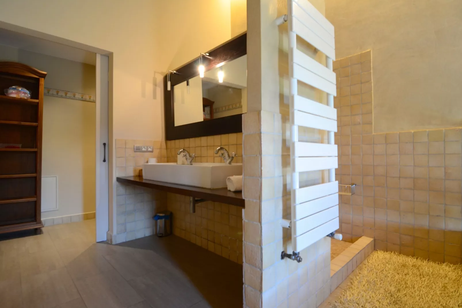 VILLA BRUGUERES BEGUR-Bathroom