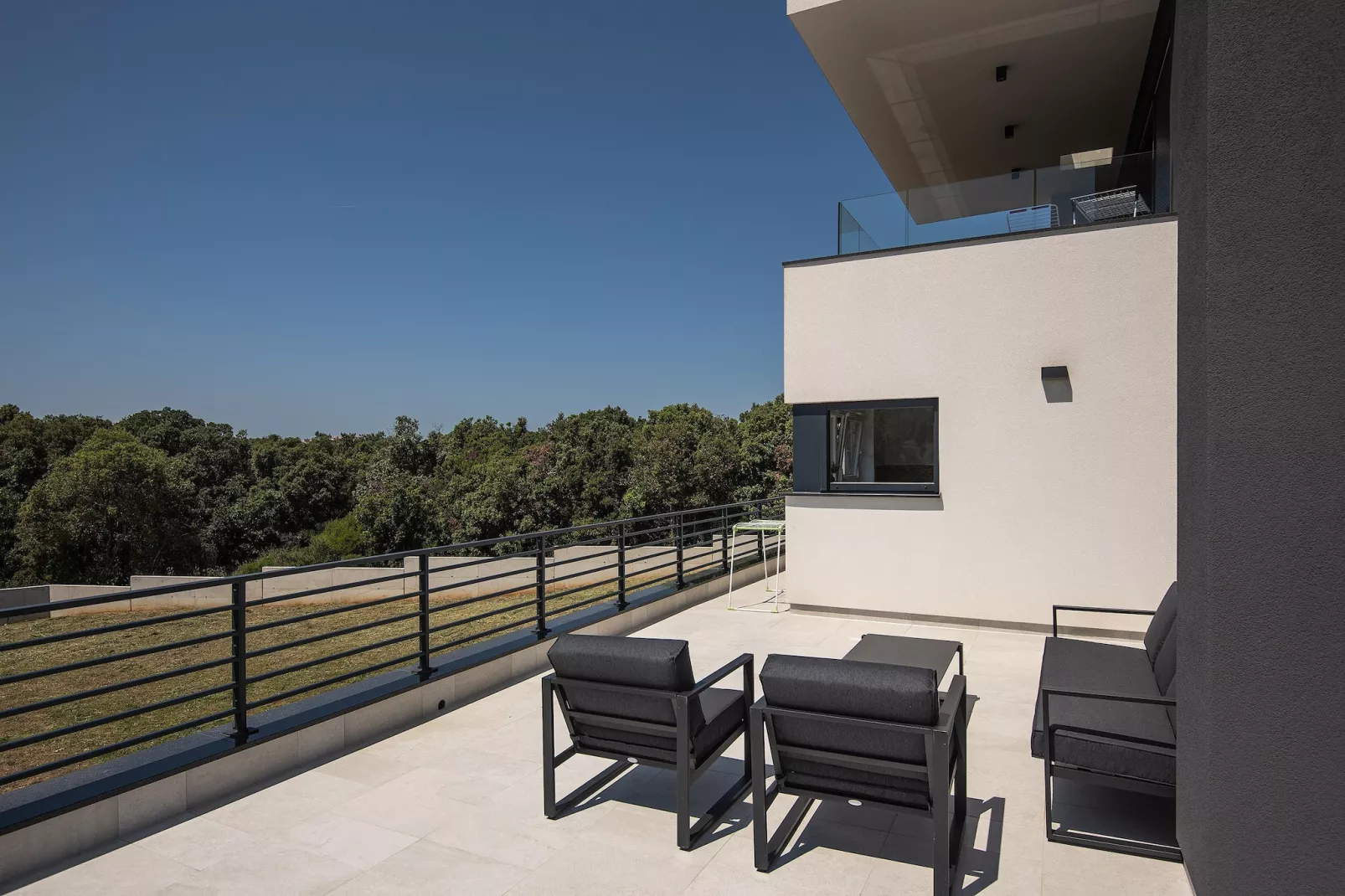 Cube Box House - Angelini-Terrace balcony