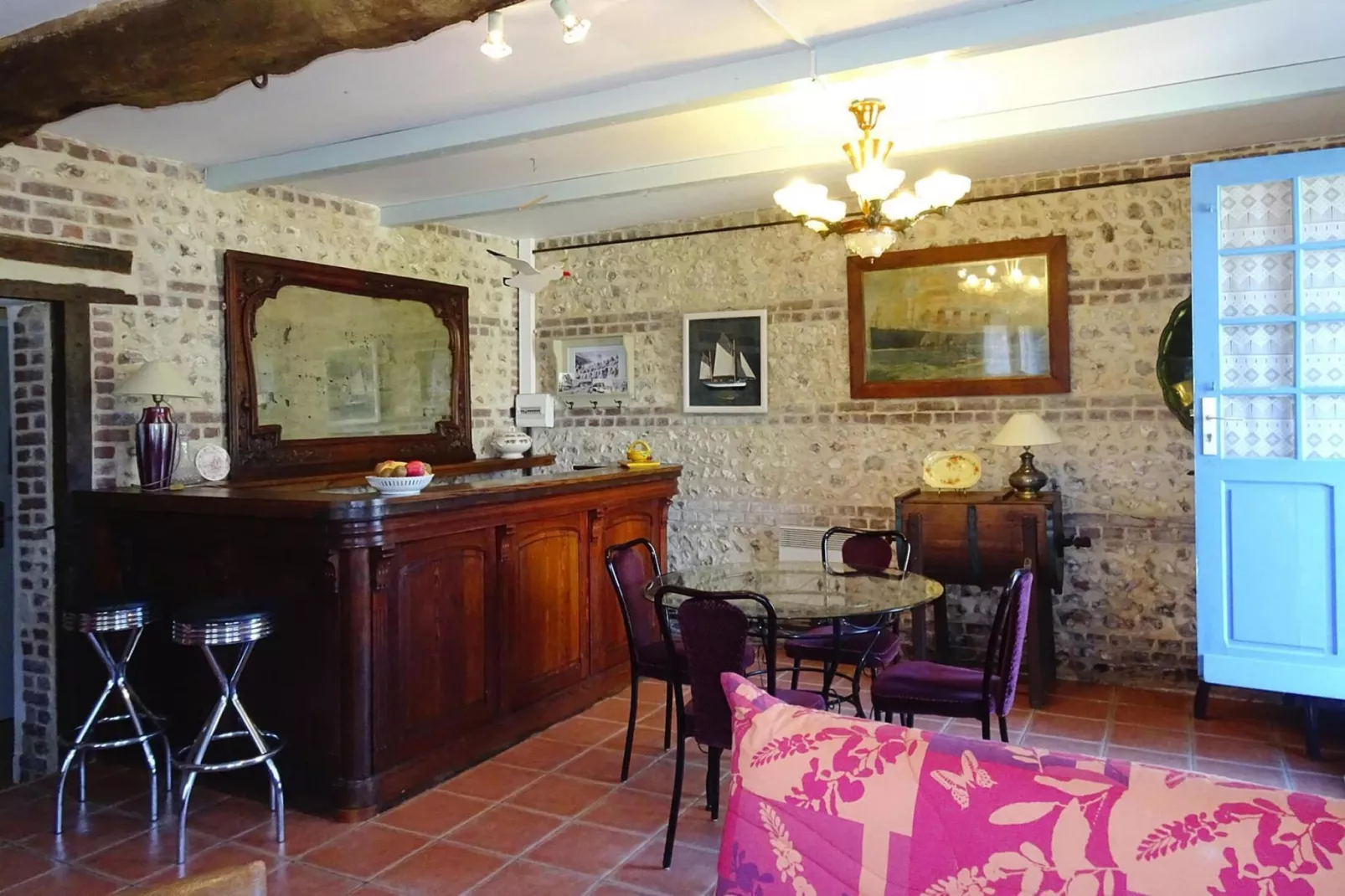 Holiday home La Poterie Cap d'Antifer-Dining room