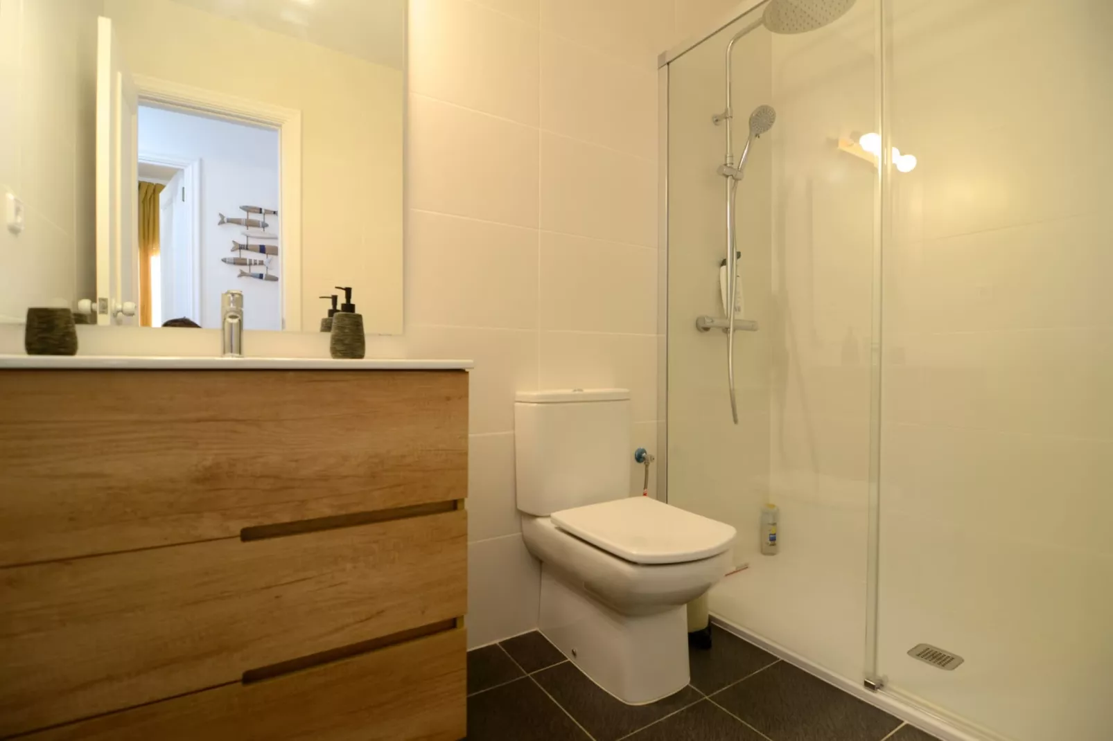 AVA SENIA 5-1-Bathroom
