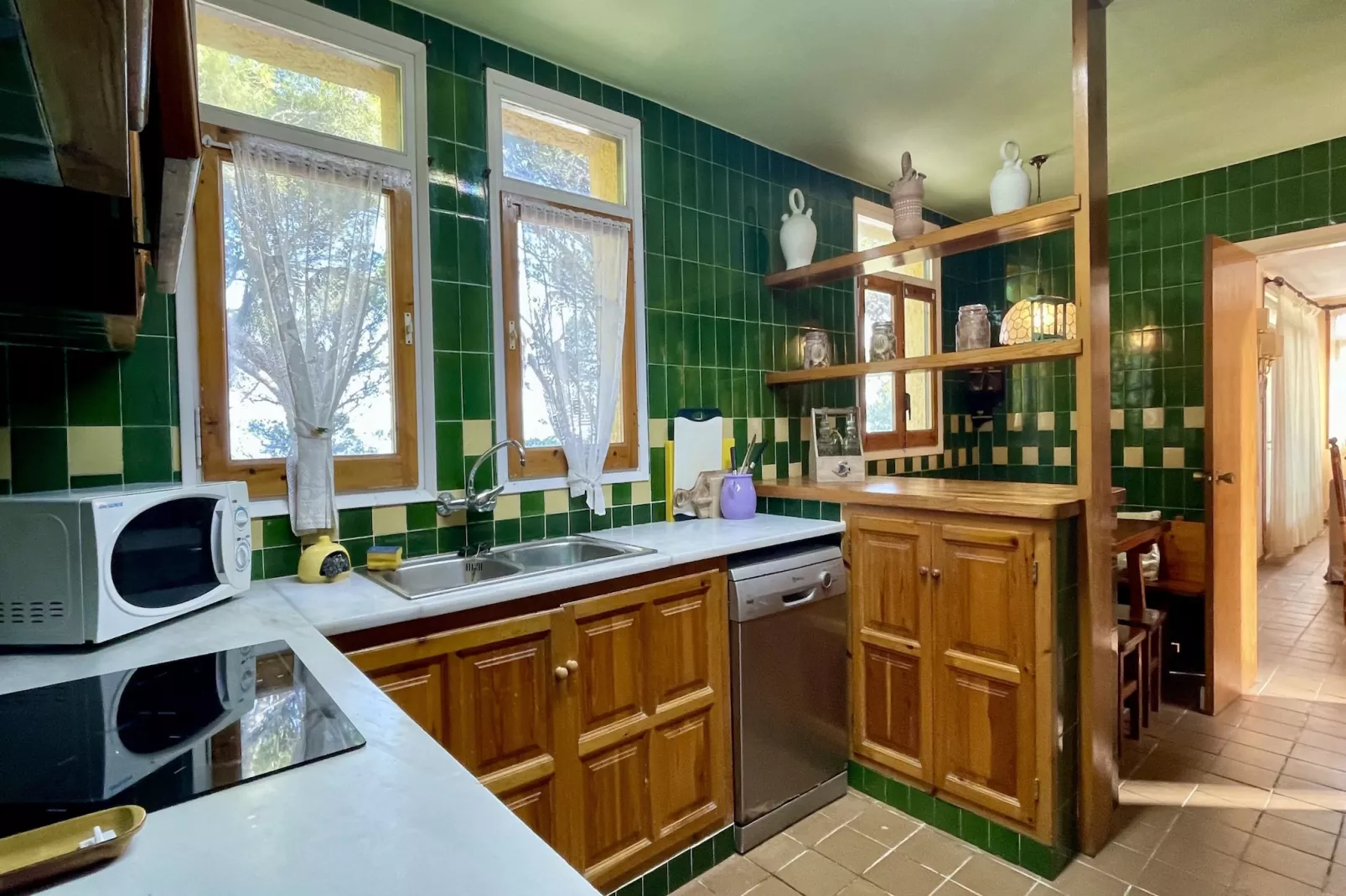 CASA GLORIA BEGUR-Kitchen