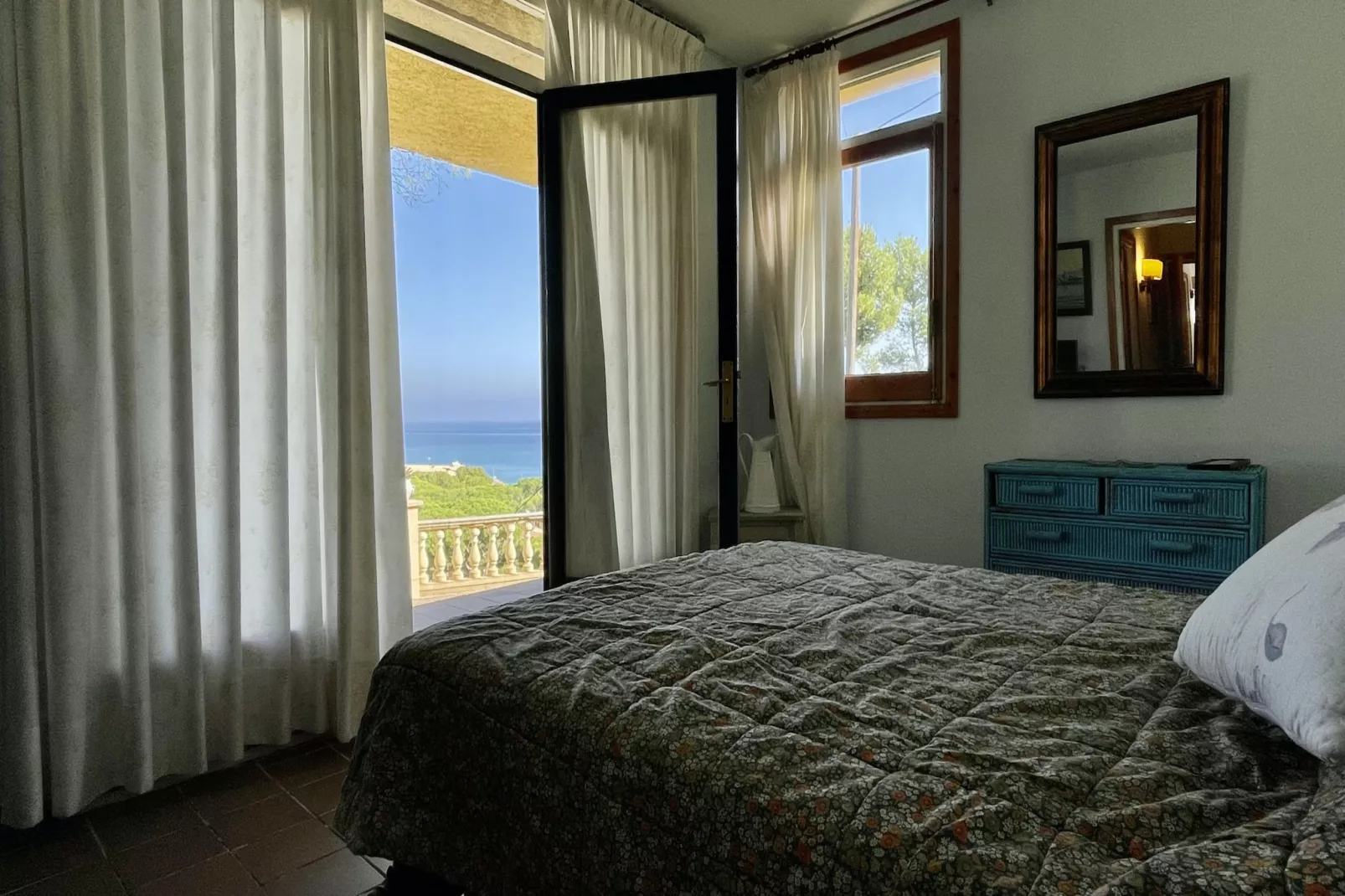 CASA GLORIA BEGUR-Bedroom