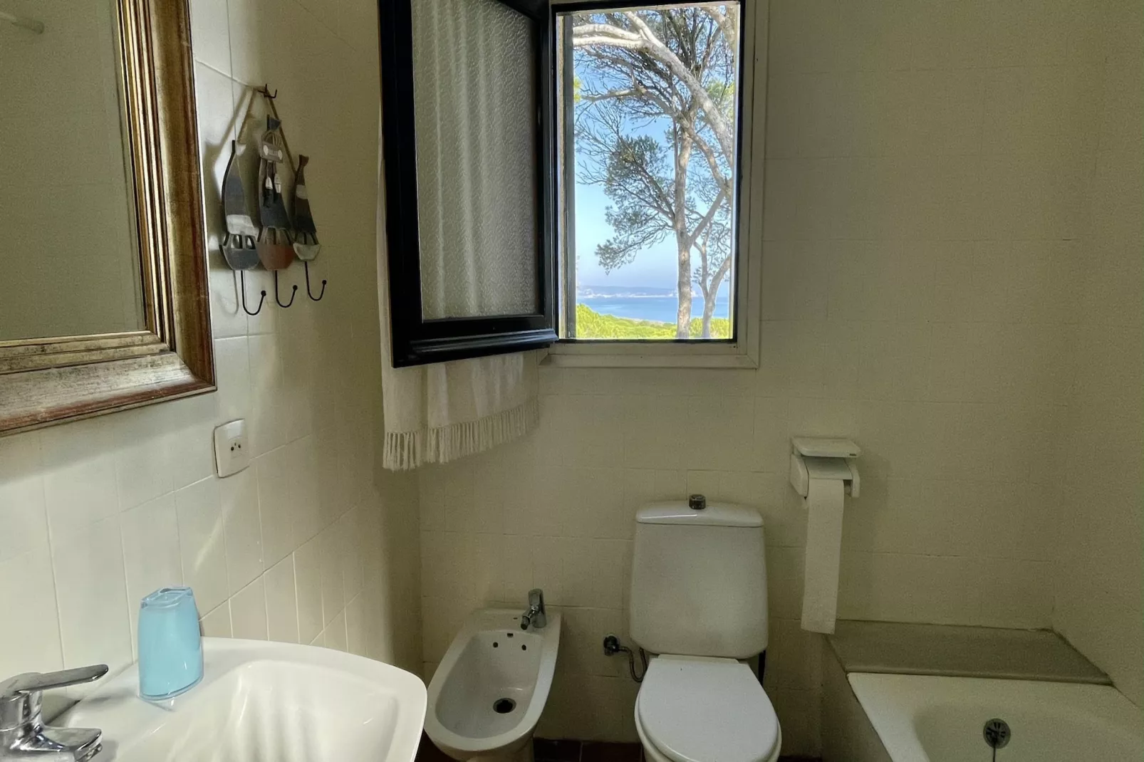 CASA GLORIA BEGUR-Bathroom