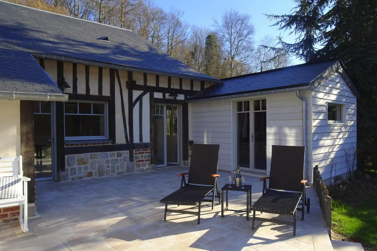 Holiday home Vinnemerville-Außenbereich Sommer