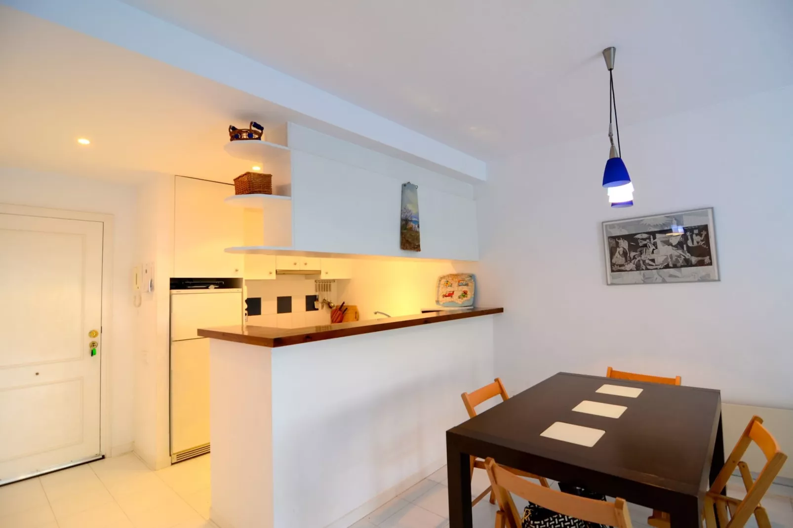 NAUTIC GOLF A 101-Dining room