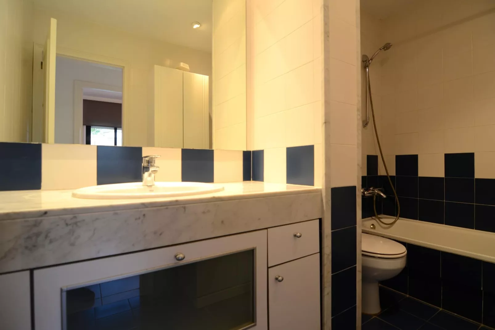 NAUTIC GOLF A 101-Bathroom